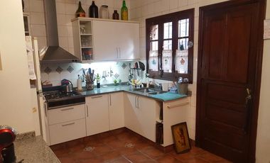 Impecable casa en Adrogué