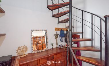 Casa de 3 dormitorios con cochera, jardín y piscina. Arroyito