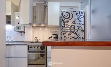 Casa de 3 dormitorios con cochera, jardín y piscina. Arroyito