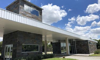 Lote en Barrio Privado Saint Joseph Longchamps