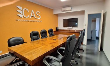 Oficina armada en muy buen estado en  Colectora Panamericana - Vte. Lopez