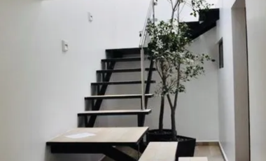 Residencia de Lujo en Venta | Club Cuicacalli, Ciudad Satélite