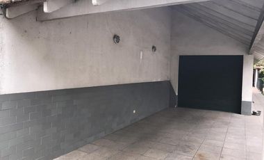 Excelente chalet en Adrogué