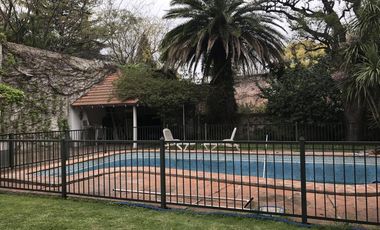 Excelente chalet en Adrogué