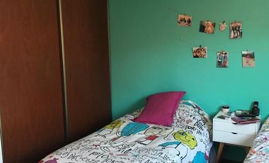 Excelente Dúplex 3 amb c/patio y entrada de auto