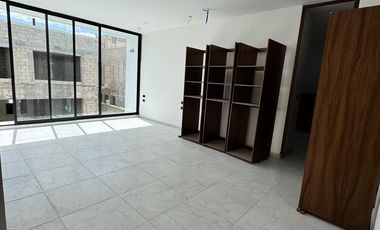 CASA EN VENTA EN PRIVADA SOLUNA