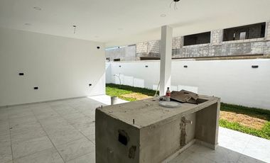 CASA EN VENTA EN PRIVADA SOLUNA