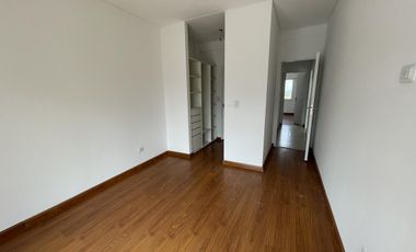 DEPARTAMENTO VENTA CON RENTA 100m2  Lomas De Zamora