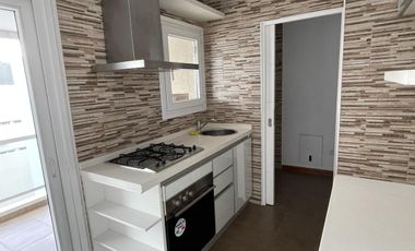DEPARTAMENTO VENTA CON RENTA 100m2  Lomas De Zamora