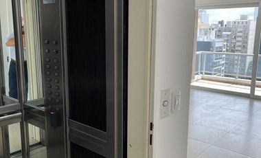 DEPARTAMENTO VENTA CON RENTA 100m2  Lomas De Zamora