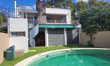 CASA MODERNA 4 AMBIENTES A MTS DE SEGUI, SOBRE LA CALLE QUINTANA AL 500