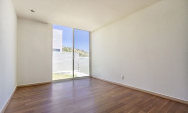 Casa moderna de un nivel en fraccionamiento con amenidades | Querétaro