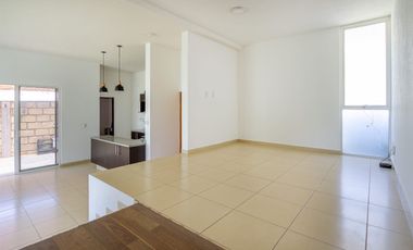 Casa moderna de un nivel en fraccionamiento con amenidades | Querétaro