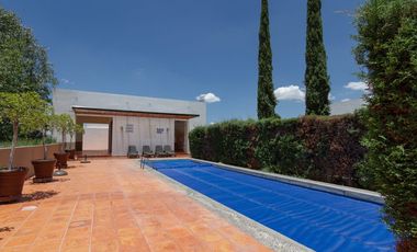 Casa moderna de un nivel en fraccionamiento con amenidades | Querétaro