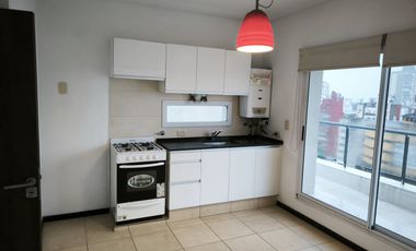 Venta Piso Excl. Depto. 1 Dormit. Cochera incluida en precio. Terraza Exclusiva c/parrillero. Amenities Apto Crédito Hipotecario