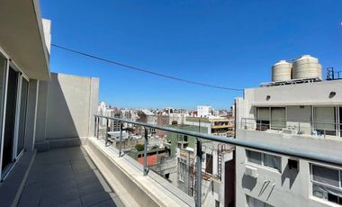 Venta Piso Excl. Depto. 1 Dormit. Cochera incluida en precio. Terraza Exclusiva c/parrillero. Amenities Apto Crédito Hipotecario