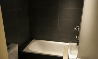 Venta Piso Excl. Depto. 1 Dormit. Cochera incluida en precio. Terraza Exclusiva c/parrillero. Amenities Apto Crédito Hipotecario