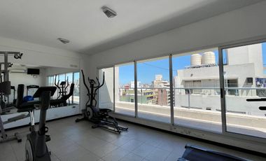 Venta Piso Excl. Depto. 1 Dormit. Cochera incluida en precio. Terraza Exclusiva c/parrillero. Amenities Apto Crédito Hipotecario