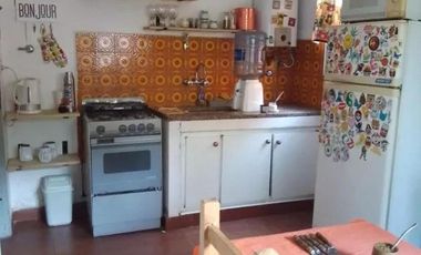 Casa en venta - 1 Dormitorio 1 Baño - Cochera - 120Mts2 - La Reja