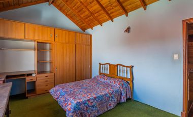 Vivienda de 4 ambientes mas galpón en venta, Alberti 5700, mar del plata.