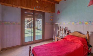 Vivienda de 4 ambientes mas galpón en venta, Alberti 5700, mar del plata.