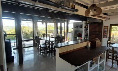 Casa en venta - 4 Dormitorios 2 Baños - Cochera - 744Mts2 - Sierra de Los Padres