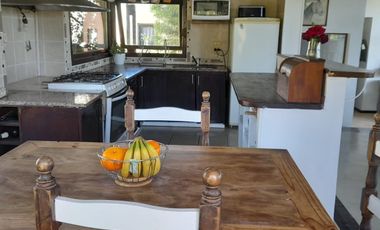 Casa en venta - 4 Dormitorios 2 Baños - Cochera - 744Mts2 - Sierra de Los Padres