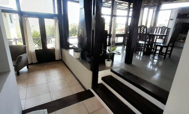 Casa en venta - 4 Dormitorios 2 Baños - Cochera - 744Mts2 - Sierra de Los Padres