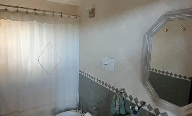 Casa en venta - 4 Dormitorios 2 Baños - Cochera - 744Mts2 - Sierra de Los Padres