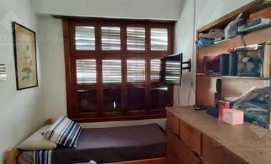 Excelente Piso sobre la Avda. en Escalada Centro fte al FCGR - Residencia Universitaria!!!