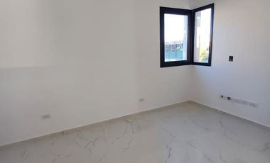 Casa en venta - 3 Dormitorios 3 Baños - 770mts2 - Hudson