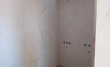 Casa en venta - 3 Dormitorios 3 Baños - 770mts2 - Hudson