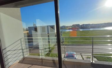 Casa en venta - 3 Dormitorios 3 Baños - 770mts2 - Hudson