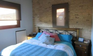Casa en venta - 5 Dormitorios 3 Baños - Cochera - 1.200Mts2 - Junín de Los Andes
