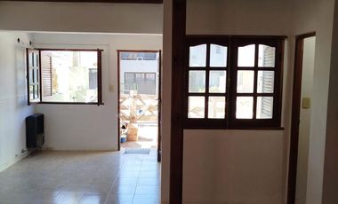 Dúplex en venta - 2 Dormitorios 2 Baños - 85mts2 - San Pedro