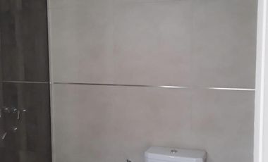 Casa en venta - 2 Dormitorios 1 Baño - 370Mts2 - Villa Parque Sicardi