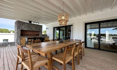 Casa en venta - 4 Dormitorios 2 Baños - 1.002Mts2 - Pinamar