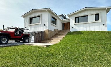 Casa en venta - 4 Dormitorios 2 Baños - 1.002Mts2 - Pinamar