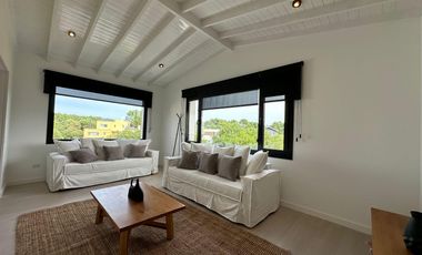 Casa en venta - 4 Dormitorios 2 Baños - 1.002Mts2 - Pinamar