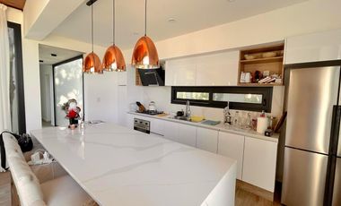 Casa en alquiler amoblada disponible a partir de Junio