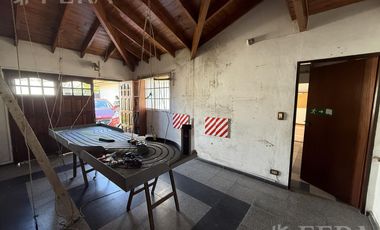 Venta casa 4 ambientes con cochera en Quilmes