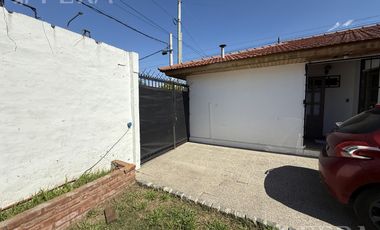 Venta casa 4 ambientes con cochera en Quilmes