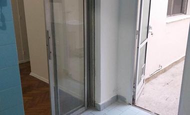 Venta depto 2 Ambientes Apto profesional con Patio Avellaneda Centro. RETASADO!! OPORTUNIDAD!!