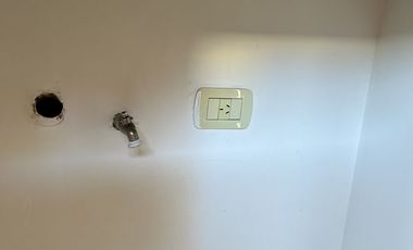 2 AMBIENTES AMPLIOS COCINA SEPARADA CON COCHERA