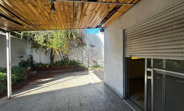 VENTA 2 CASAS 3 AMBIENTES PATIO GALPÓN LANÚS OESTE