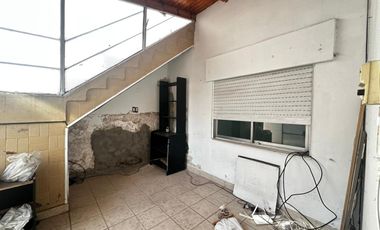 VENTA 2 CASAS 3 AMBIENTES PATIO GALPÓN LANÚS OESTE