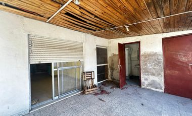 VENTA 2 CASAS 3 AMBIENTES PATIO GALPÓN LANÚS OESTE
