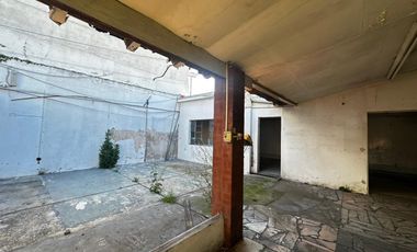 VENTA 2 CASAS 3 AMBIENTES PATIO GALPÓN LANÚS OESTE