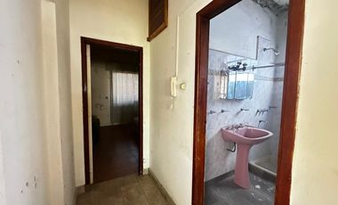 VENTA 2 CASAS 3 AMBIENTES PATIO GALPÓN LANÚS OESTE