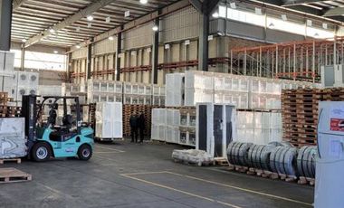 Alquiler de deposito 3800 m2 - Pablo podesta